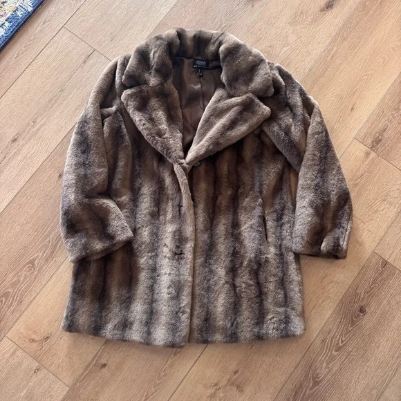 DENNIS by Denis Basso Faux Fur Brown Coat size m - Picture 1 of 5